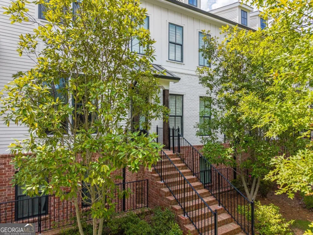 213 Phillips LN Alpharetta, GA 30009