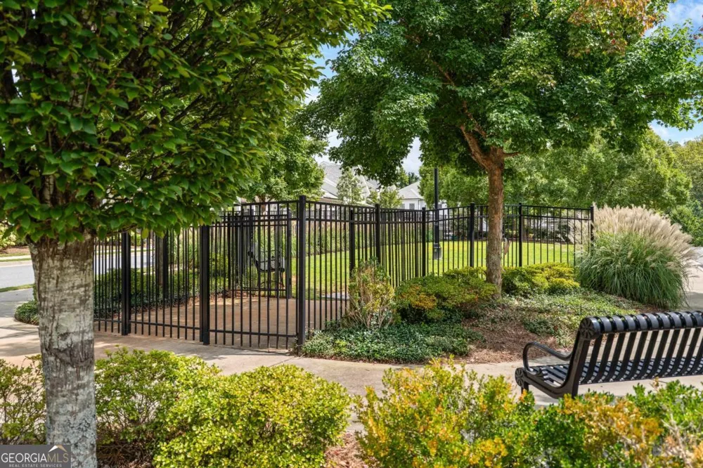 213 Phillips LN Alpharetta, GA 30009