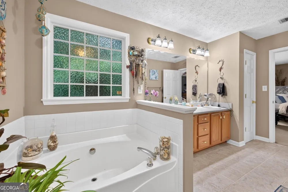 130 Creek DR Locust Grove, GA 30248