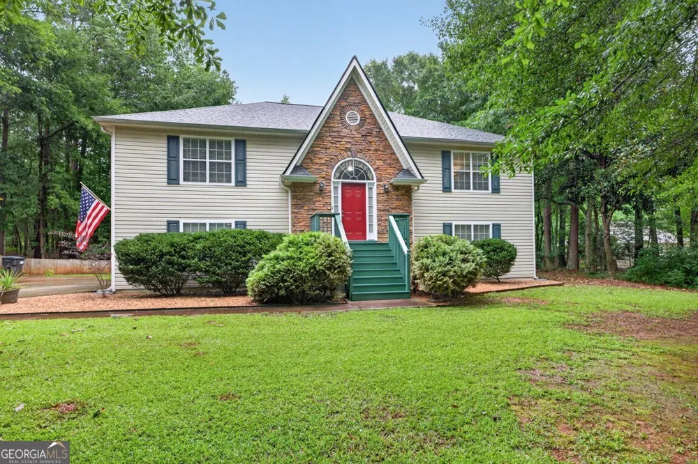 130 Creek DR Locust Grove, GA 30248