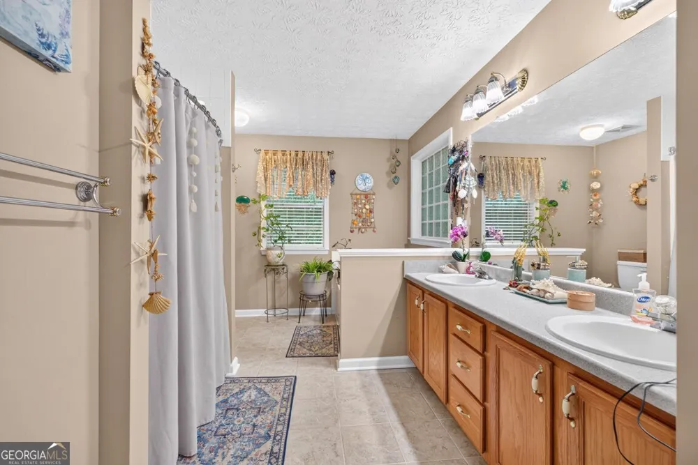 130 Creek DR Locust Grove, GA 30248