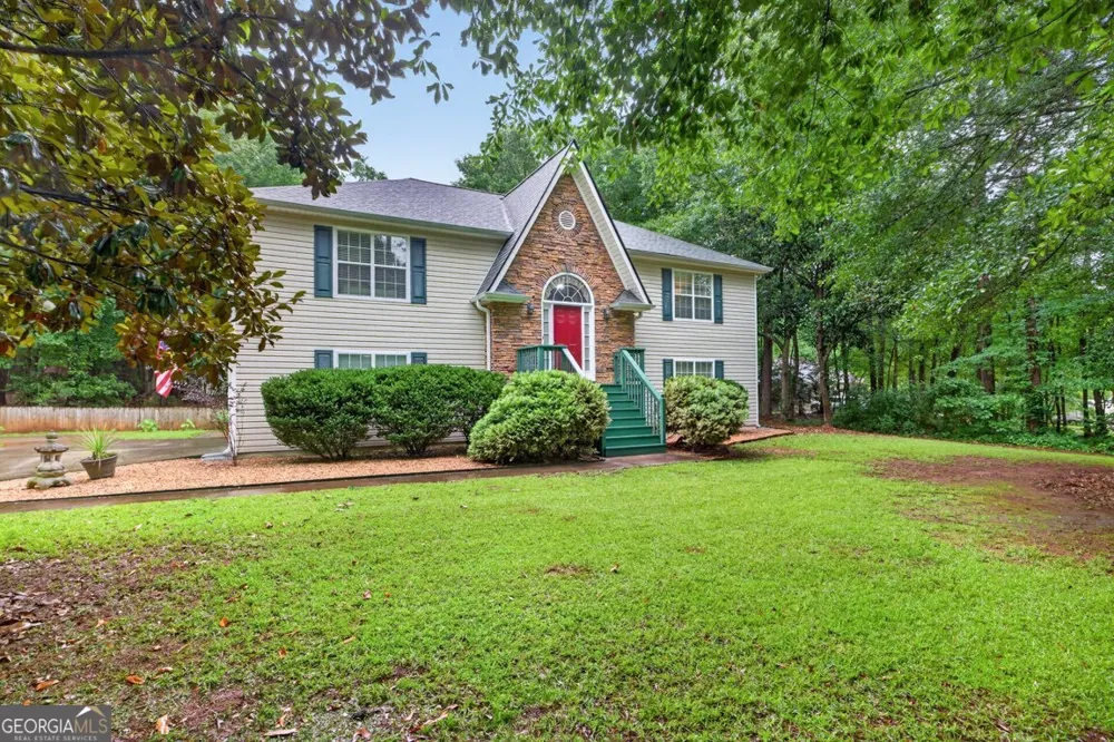130 Creek DR Locust Grove, GA 30248