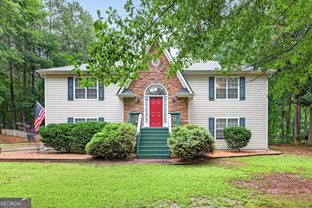 130 Creek DR Locust Grove, GA 30248