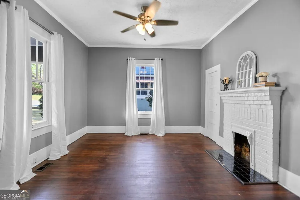 201 Oak ST Hogansville, GA 30230