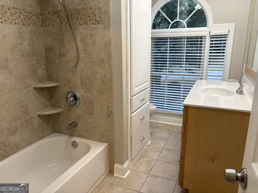 105 Emerling LN Peachtree City, GA 30269