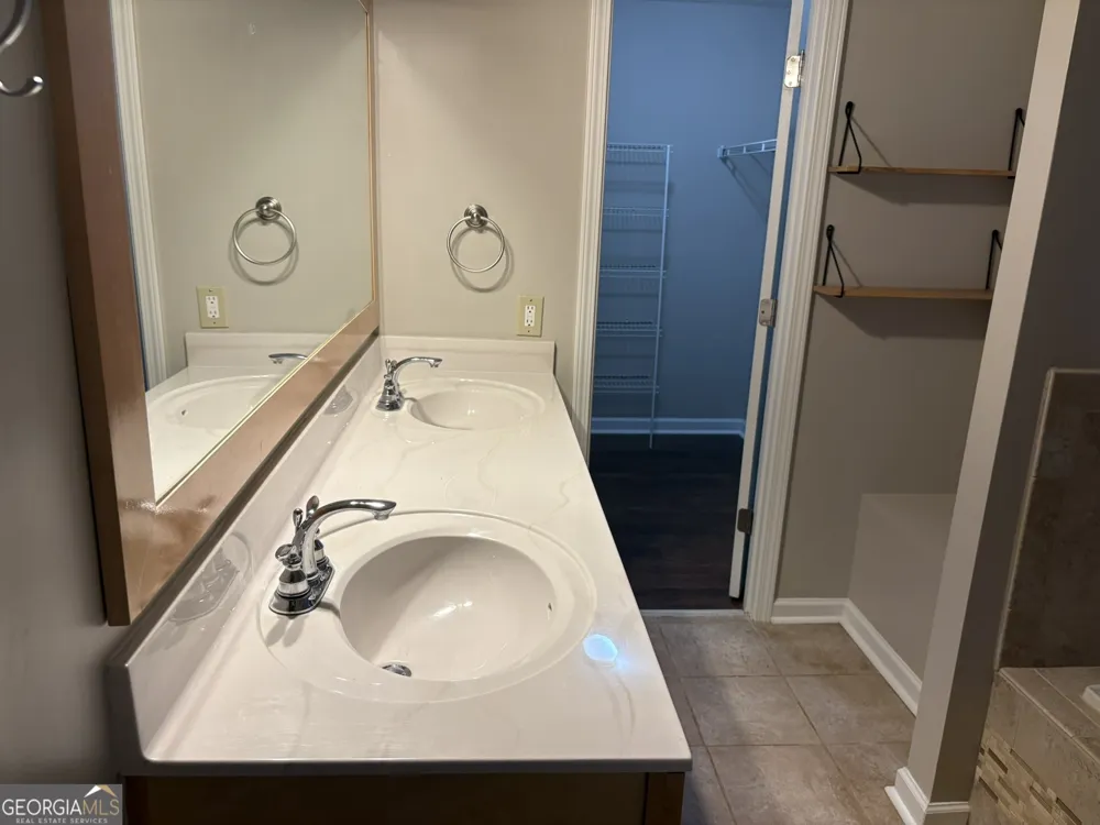 105 Emerling LN Peachtree City, GA 30269