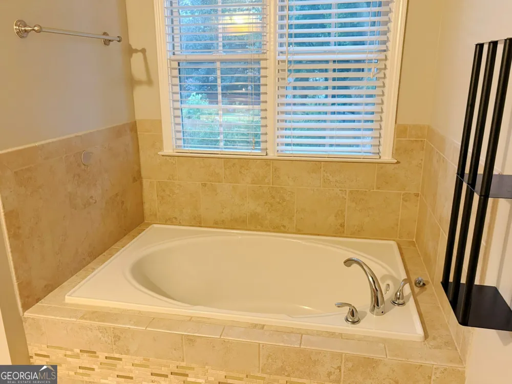 105 Emerling LN Peachtree City, GA 30269