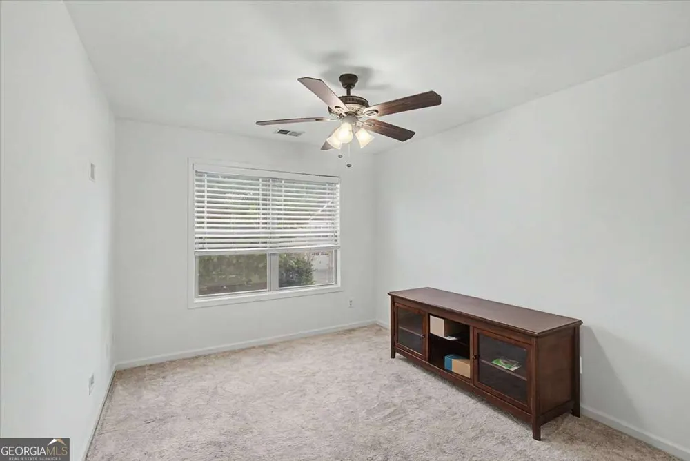 17 Redwood DR Adairsville, GA 30103