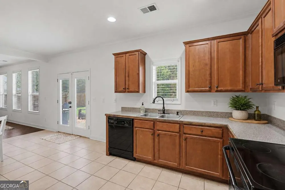 17 Redwood DR Adairsville, GA 30103