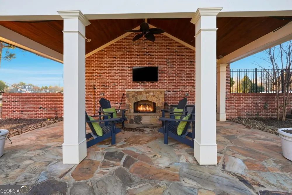 18 Starlight DR NW Cartersville, GA 30121
