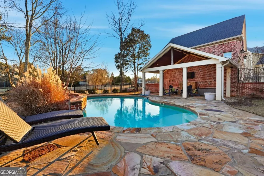 18 Starlight DR NW Cartersville, GA 30121