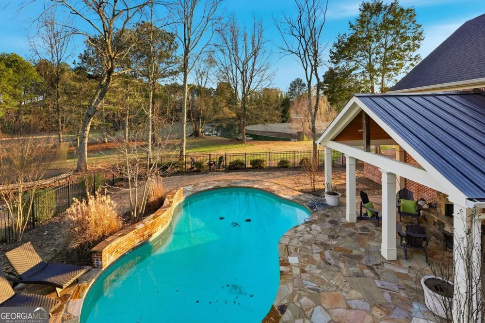 18 Starlight DR NW Cartersville, GA 30121
