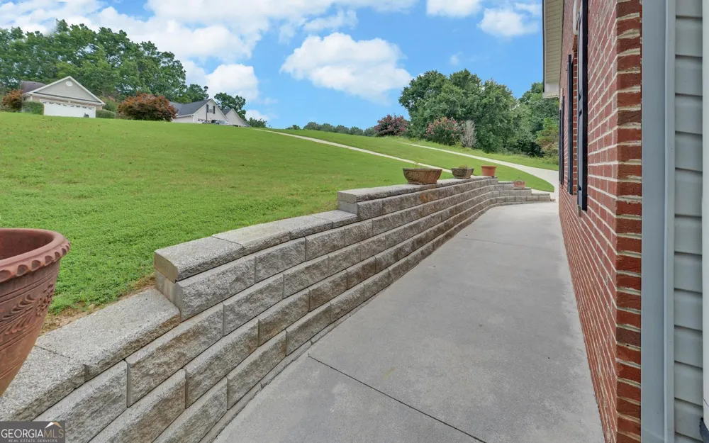 4151 Summit Chase Gainesville, GA 30506