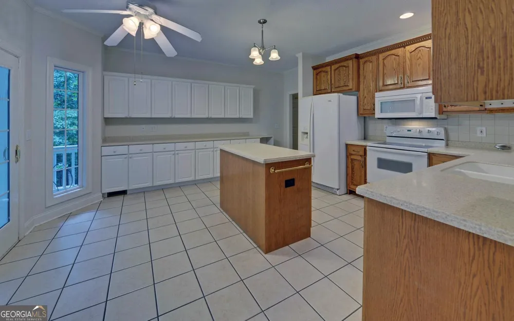 4151 Summit Chase Gainesville, GA 30506