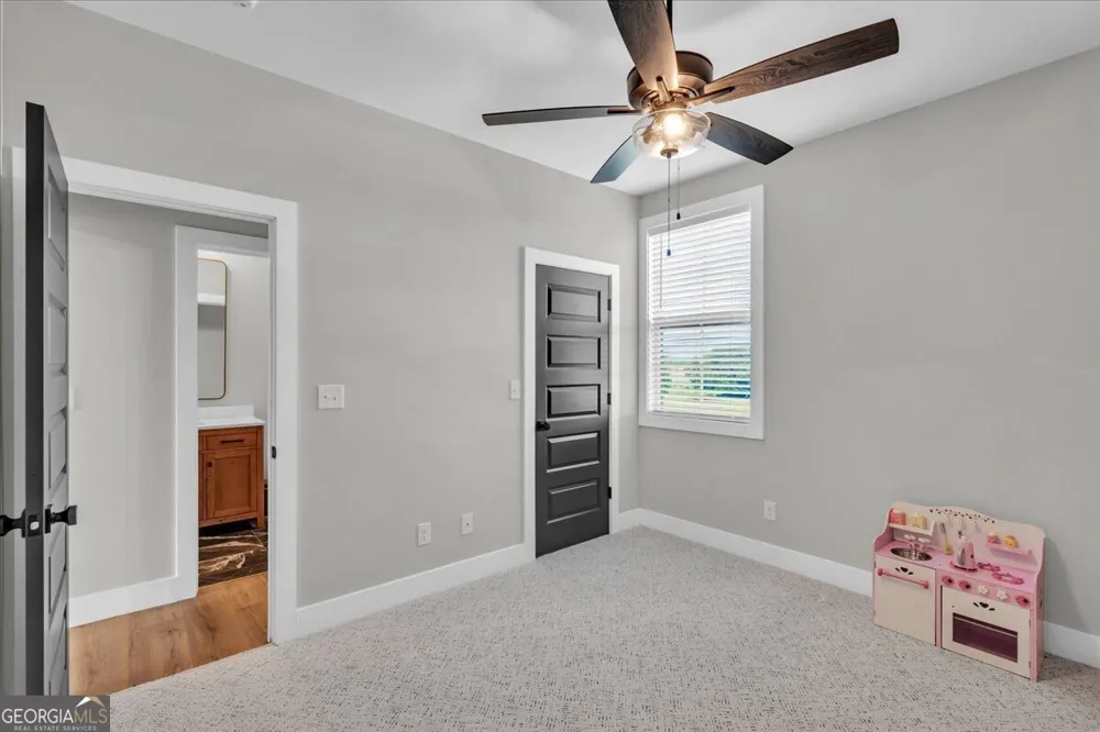 189 Gilbert RD Elko, GA 31025