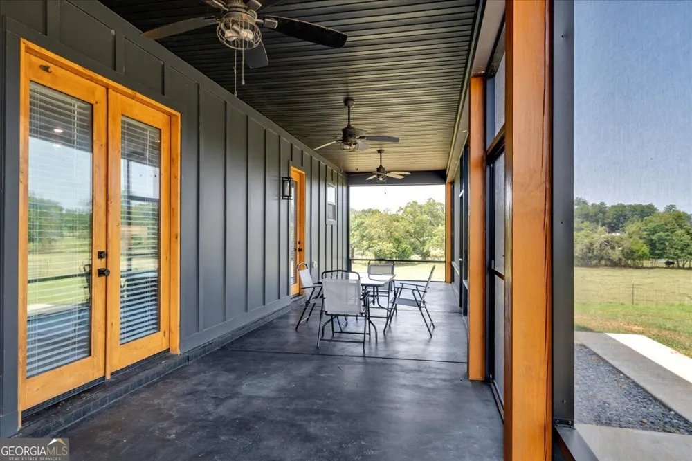 189 Gilbert RD Elko, GA 31025