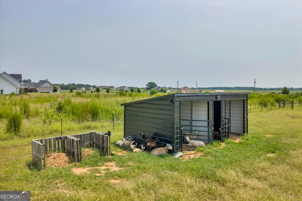 189 Gilbert RD Elko, GA 31025