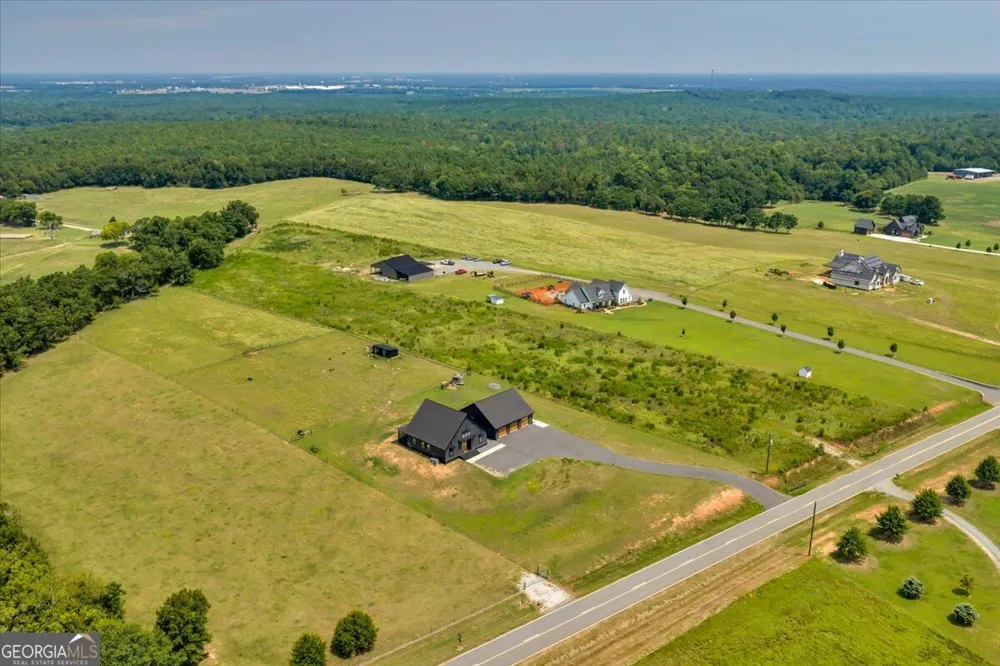 189 Gilbert RD Elko, GA 31025