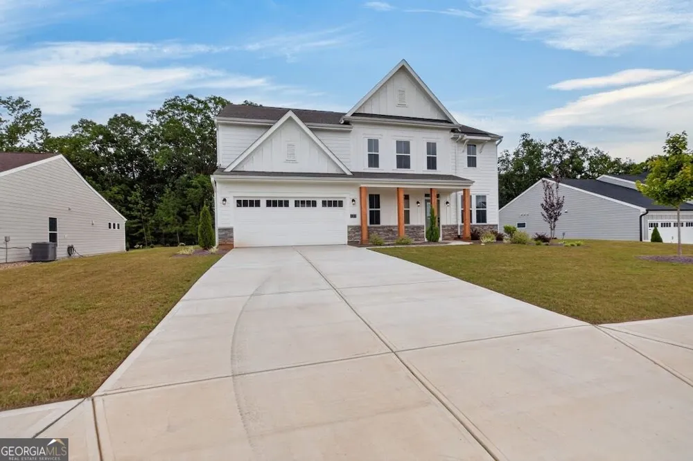 180 Pickens Bluff LN Hiram, GA 30141
