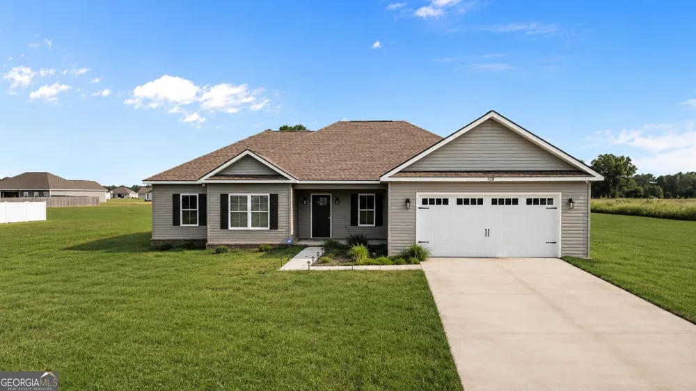 528 Doyle LN Statesboro, GA 30458