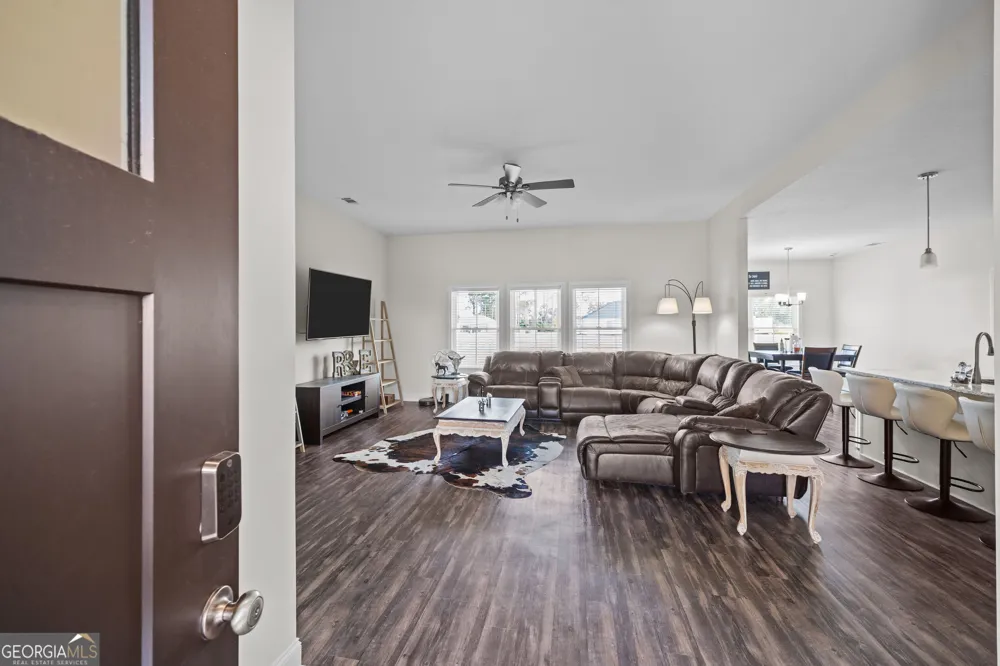 528 Doyle LN Statesboro, GA 30458