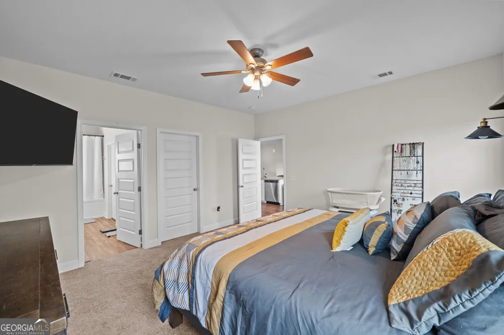 528 Doyle LN Statesboro, GA 30458