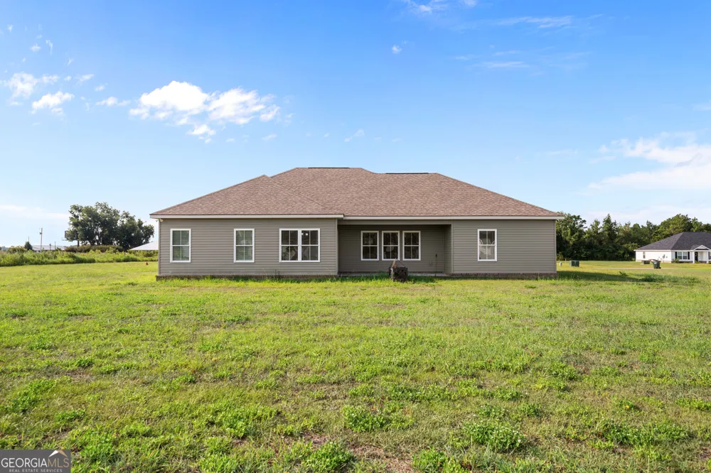 528 Doyle LN Statesboro, GA 30458