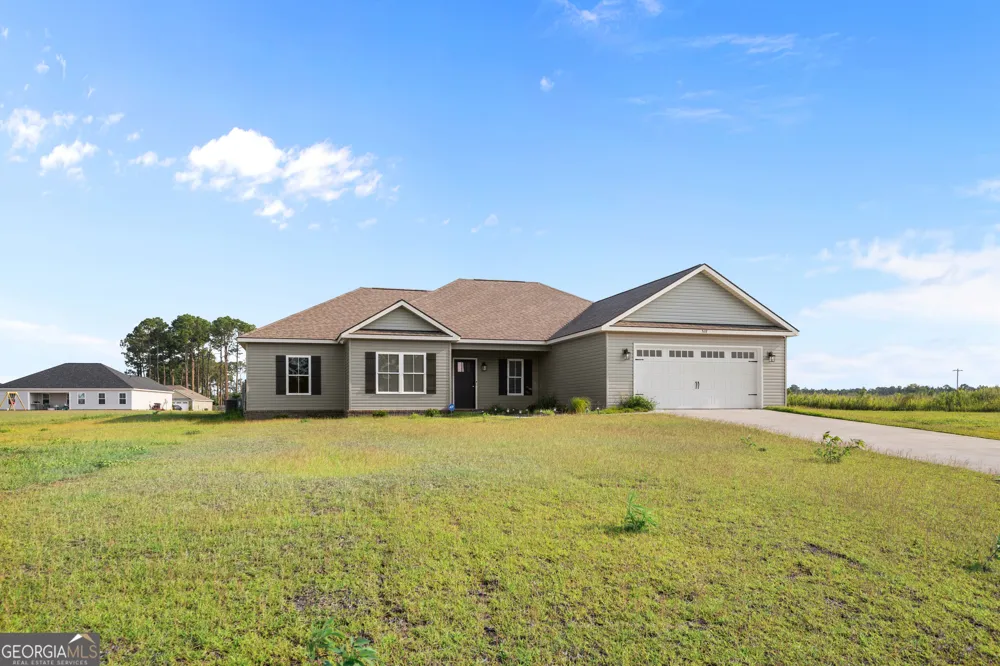 528 Doyle LN Statesboro, GA 30458