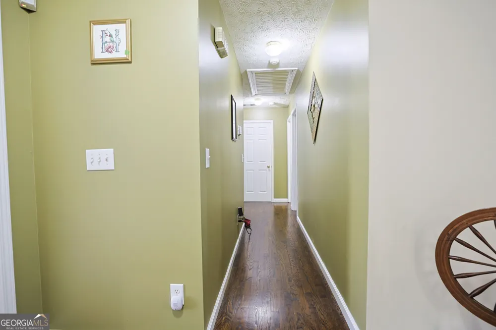 2015 Harfield CT Bethlehem, GA 30620