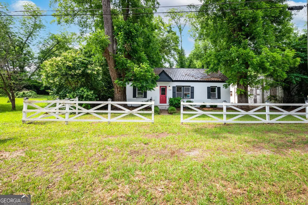 120 E Screven ST Milledgeville, GA 31061