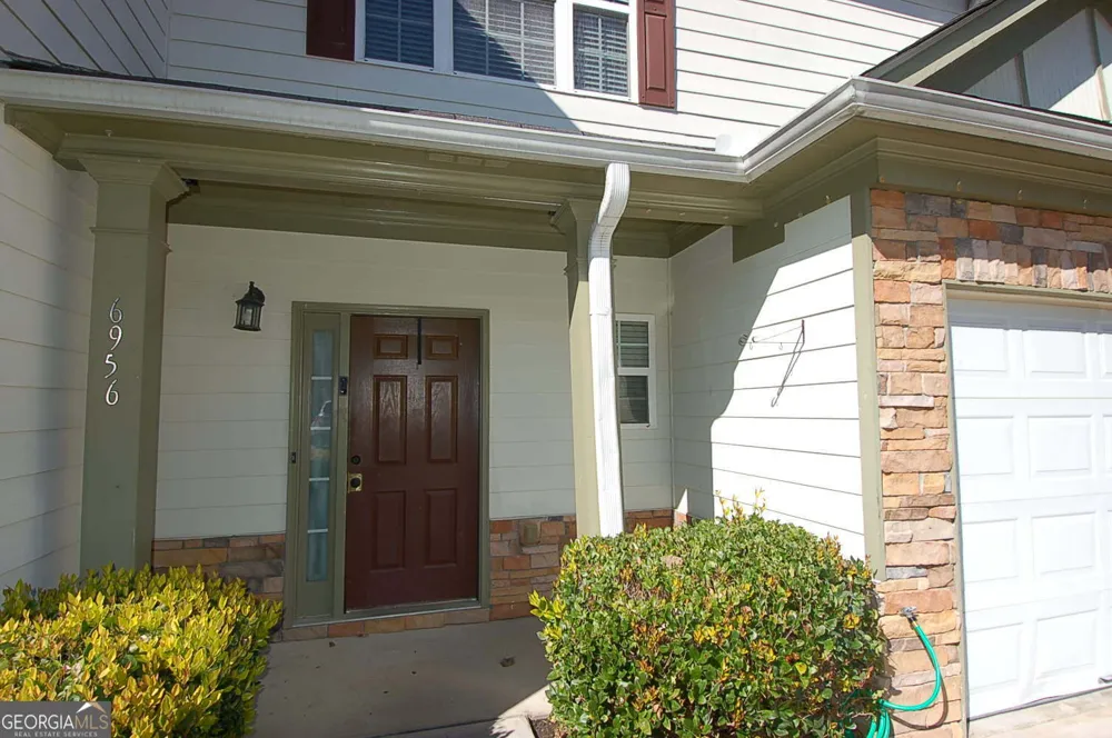 6956 Rogers PT Lithonia, GA 30058
