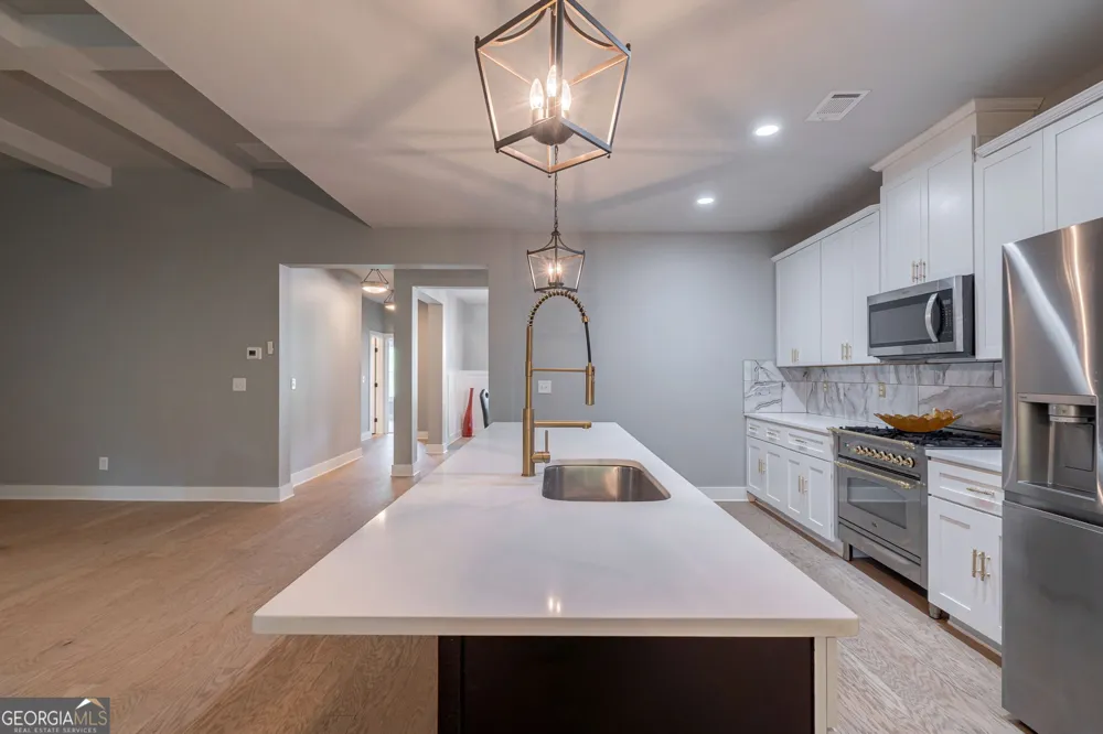 1235 Shiva BLVD Winder, GA 30680