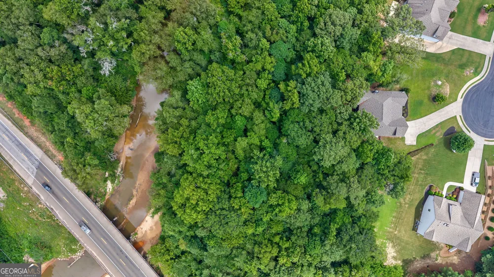 1235 Shiva BLVD Winder, GA 30680
