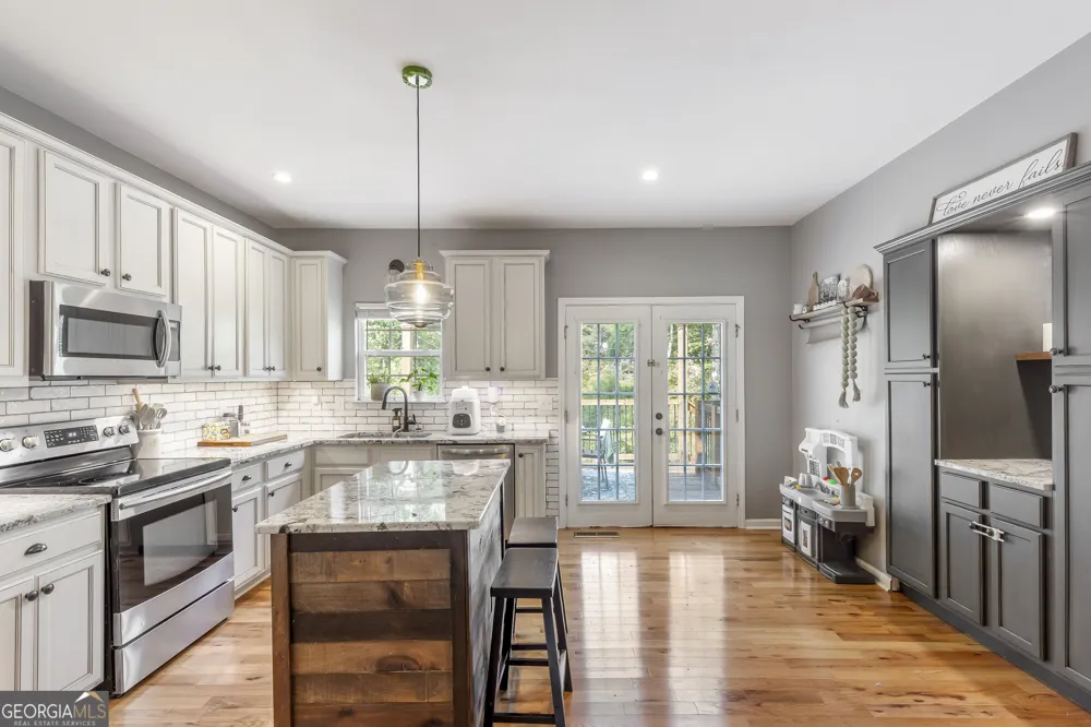 9107 Grampian CT Winston, GA 30187