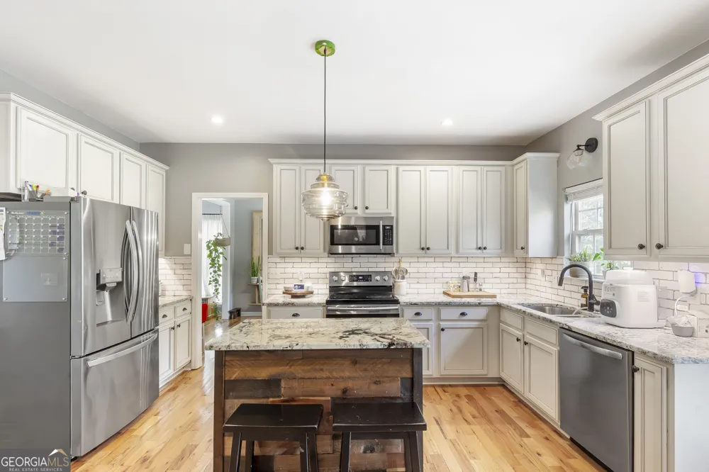 9107 Grampian CT Winston, GA 30187