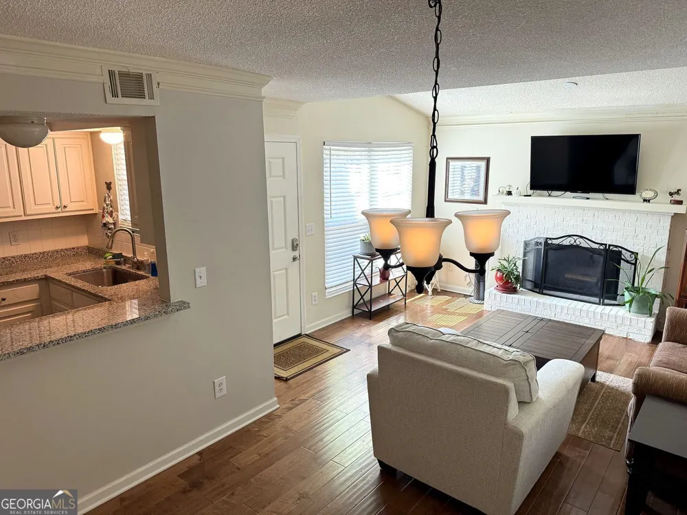 554 Picketts Bend CIR Marietta, GA 30008