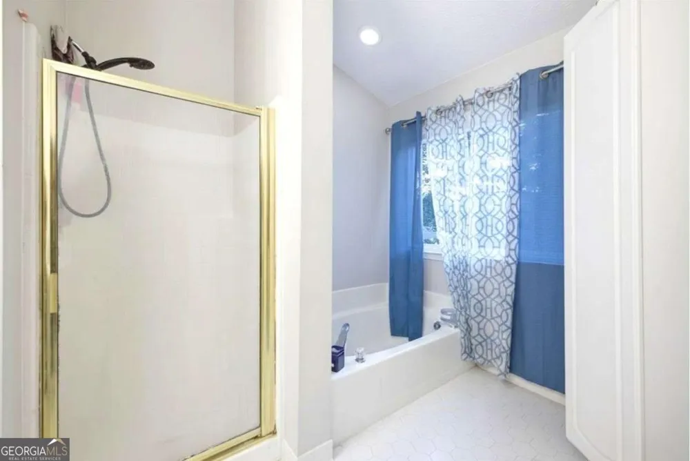 1920 Westover LN NW Kennesaw, GA 30152