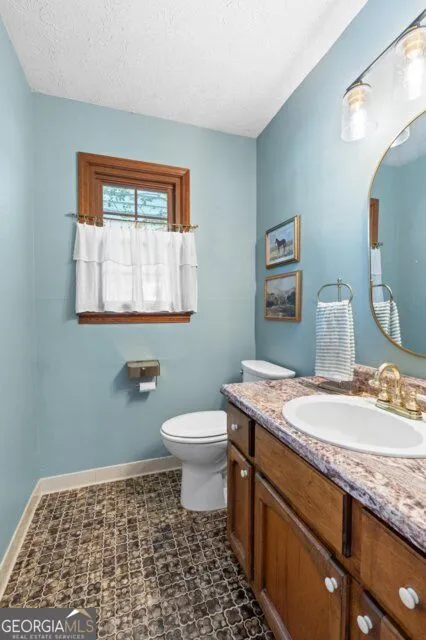 3 Stonehaven DR Newnan, GA 30265