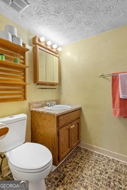 3 Stonehaven DR Newnan, GA 30265