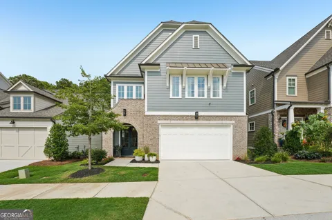833 Lakemont DR