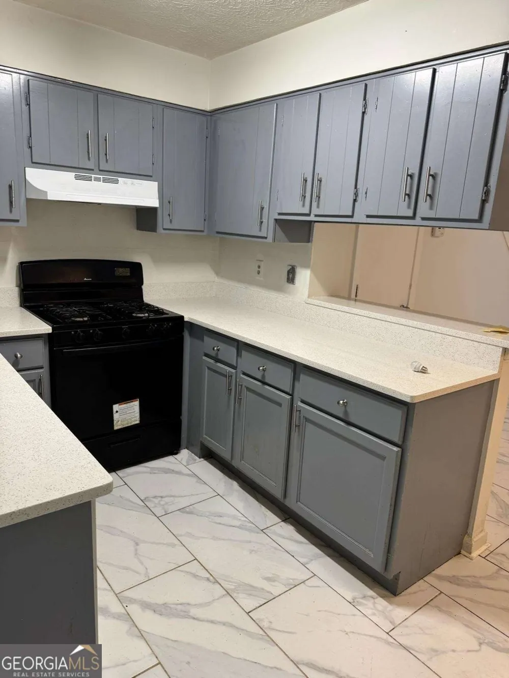 498 Prince Of Wales Stone Mountain, GA 30083