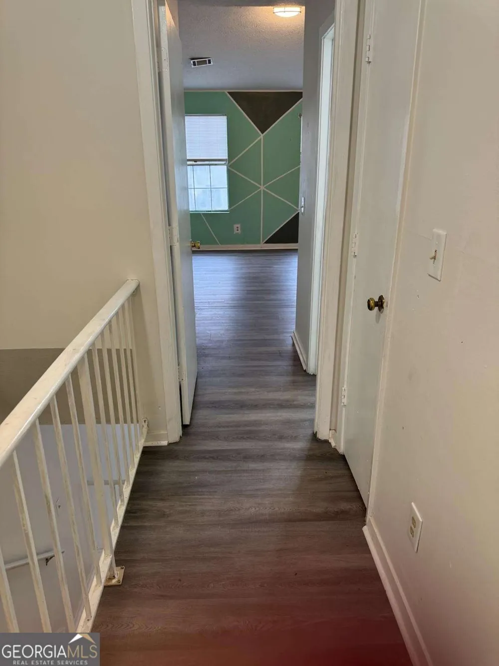 498 Prince Of Wales Stone Mountain, GA 30083