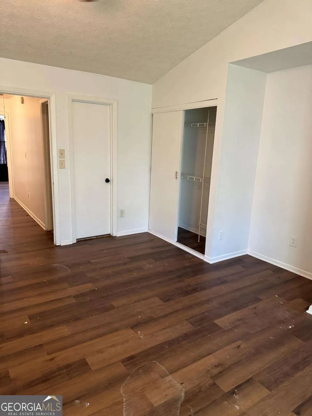 535 Prince Of Wales Stone Mountain, GA 30083