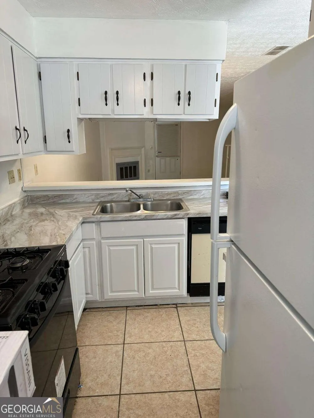535 Prince Of Wales Stone Mountain, GA 30083