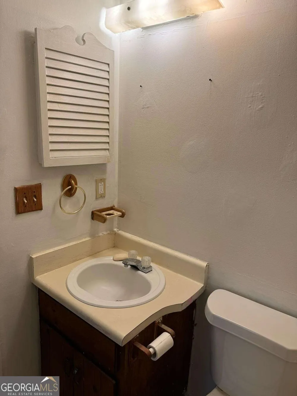 535 Prince Of Wales Stone Mountain, GA 30083