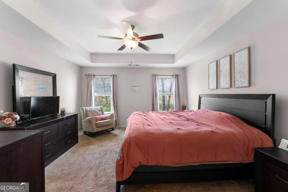 16 Colt CT Adairsville, GA 30103