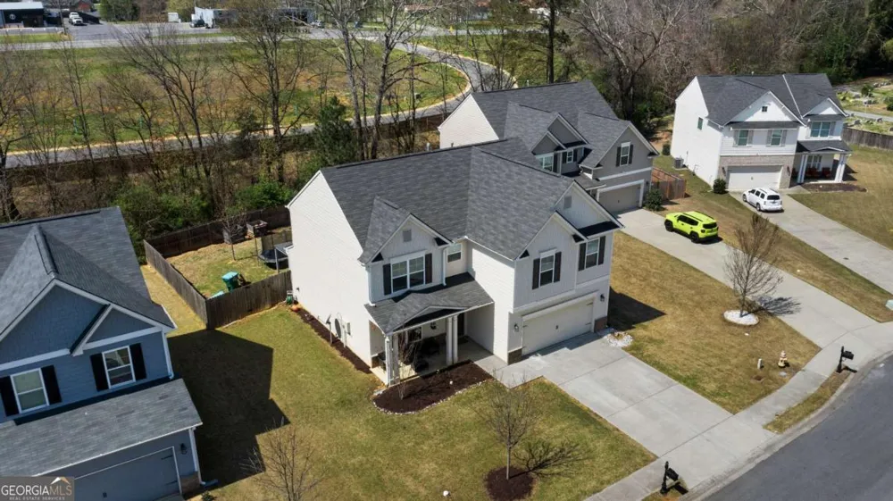 16 Colt CT Adairsville, GA 30103