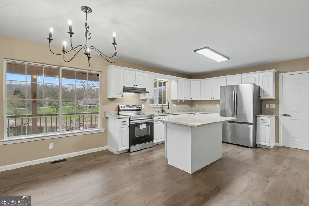 97 Kilmoore LN Hayesville, NC 28904