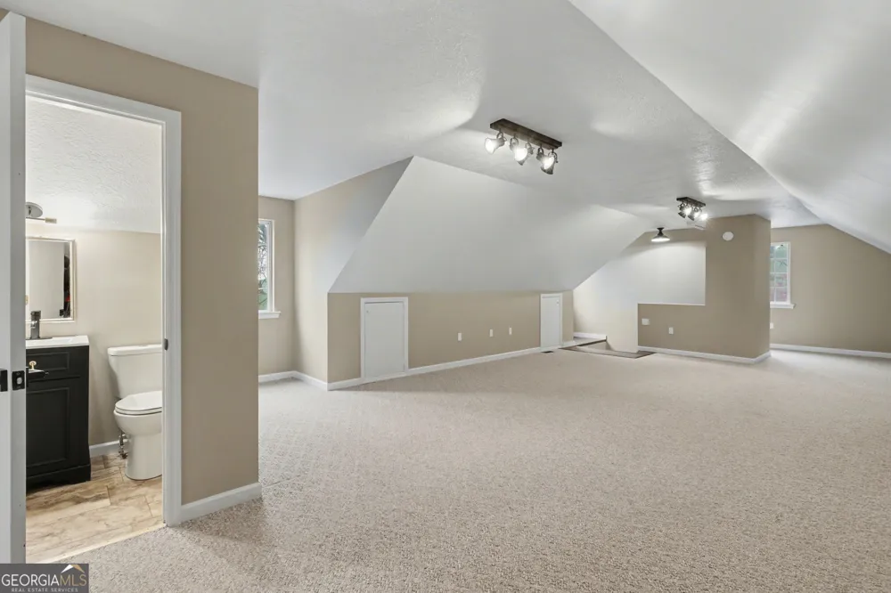 97 Kilmoore LN Hayesville, NC 28904