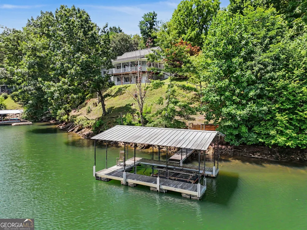 97 Kilmoore LN Hayesville, NC 28904